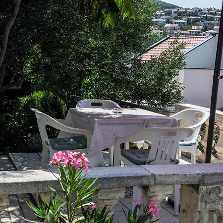 Karla Apartment