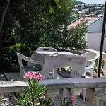 Karla Apartment