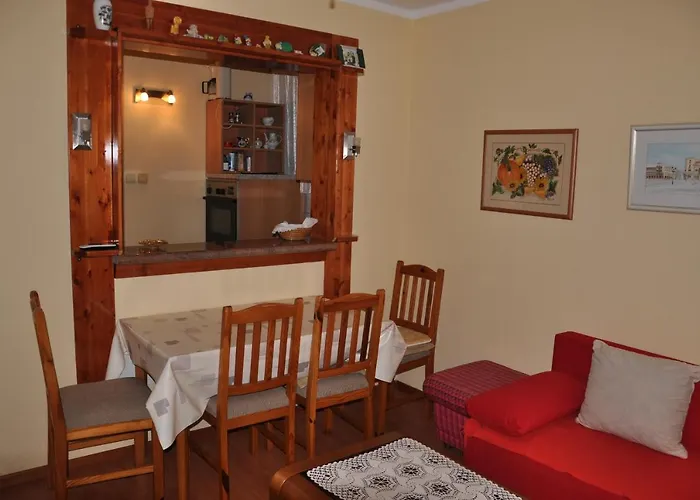 Apartman Karla *